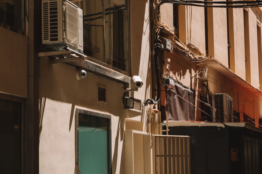 An air-conditioning installation