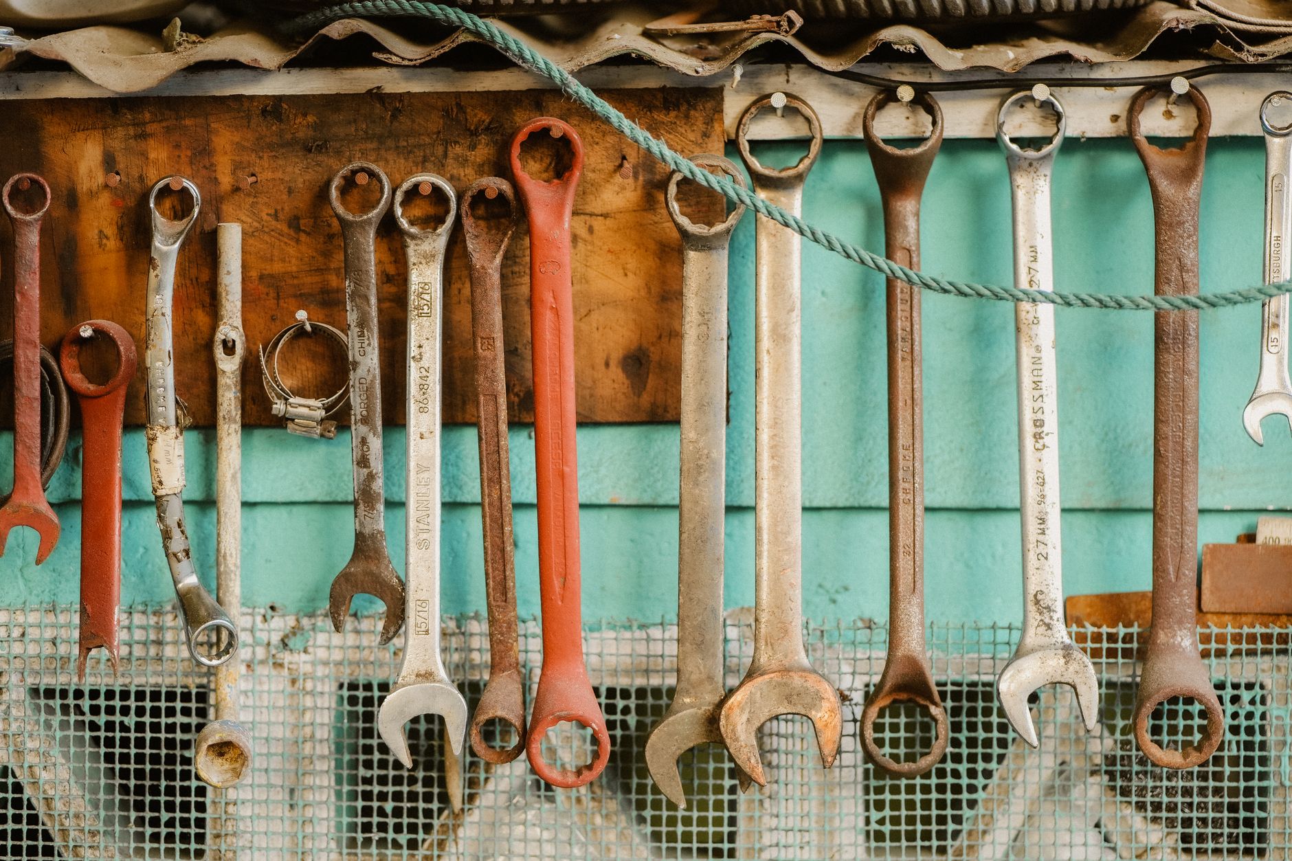 Emergency plumbing calls go to whoever answers first